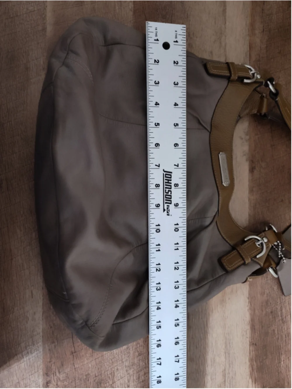 Women's Coach Hobo Bag One Size Grey and Olive Leather